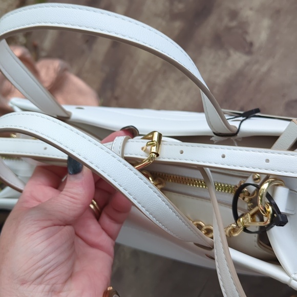 Nanette Lepore White crossbody - Picture 9 of 14